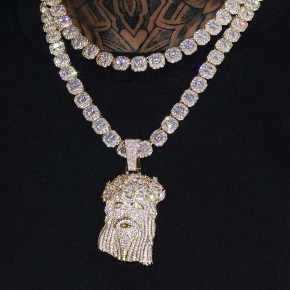 Title Iced Out Gold Jesus 085 D